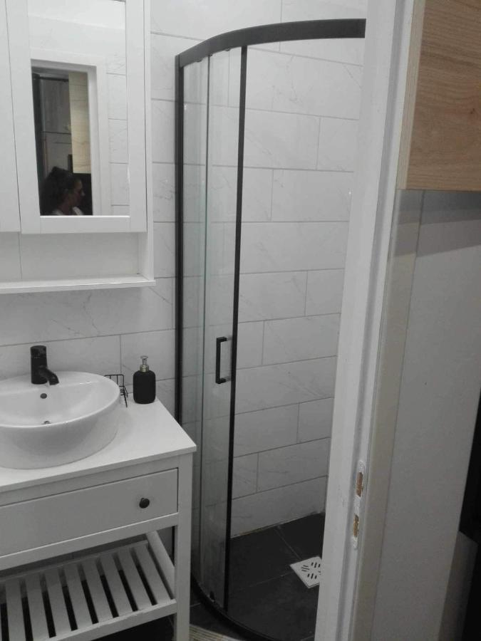 7Dab 4 Josika 28 Contactless Self Check-In Hotel Budapest Luaran gambar